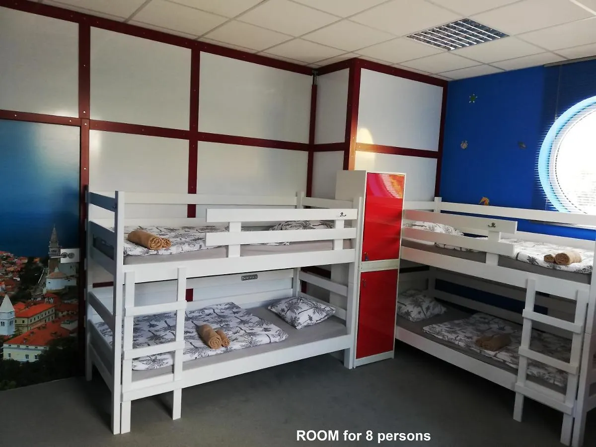 All Seasons - Hostel Slovenia